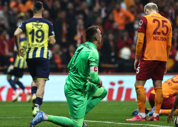 Galatasaray, skor üstünlüğünü korumakta zorlanıyor