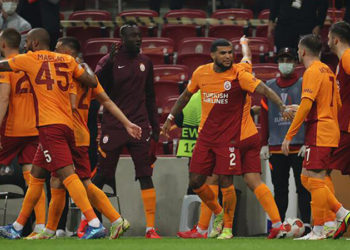 Galatasaray'da gol sorununa Diagne-Halil formülü