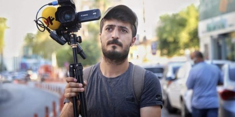 Gazeteci Emrullah Acar gözaltına alındı