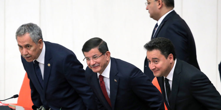 Gelecek Partisi ve DEVA Partisi arasında ‘Rus uçağı’ krizi: ‘Düşürdük’ haberini Cumhurbaşkanlığı yaptırmış