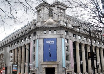 Geçen hafta Garanti'ye talip olan BBVA'dan TL değerlendirmesi