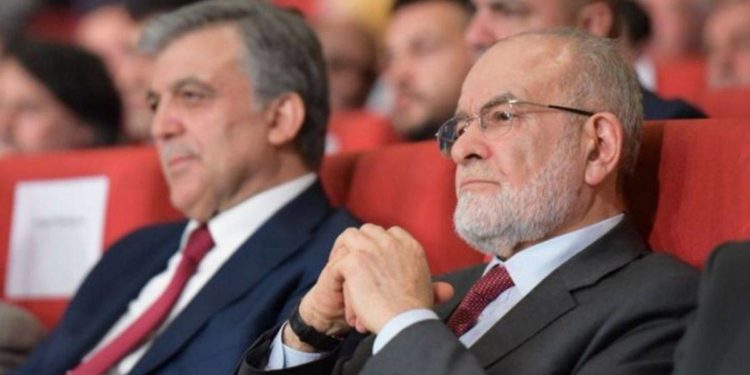 Gül’le görüşmeler sıklaştı: Davutoğlu’yla 3, Karamollaoğlu’yla 1.5 saat