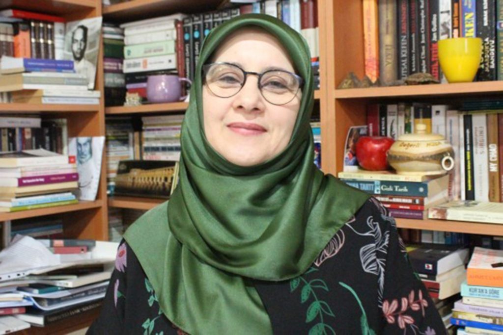 HDP’li Hüda Kaya’dan Erdoğan’a: ‘Başörtülüler sizin kızınız da bacınız da değil’