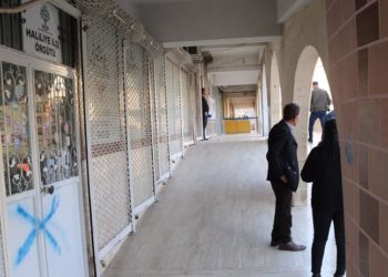 HDP binasına ırkçı saldırı