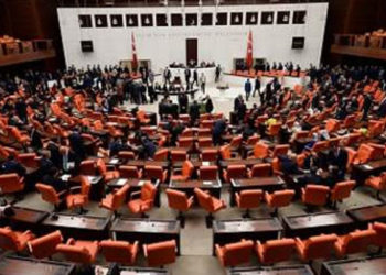 HDP'li 15, DBP'li bir milletvekiline ait 19 yeni dokunulmazlık dosyası TBMM'de