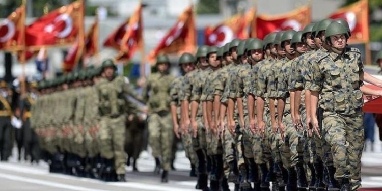Hakan Şahin: Demokratikleşme Sürecinde Ordu