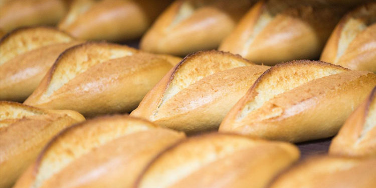 Hakkari’de ekmek 2 lira 25 kuruş oldu