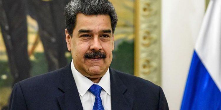 'Halkın oyunu kullanması için her şey hazır' diyen Devlet Başkanı Maduro'dan seçime katılım çağrısı