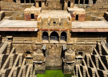 Hindistan, kuraklığa yüzyıllar önce inşa edilmiş su kuyularıyla çözüm arıyor