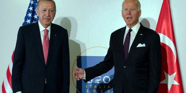 Hişyar Özsoy: Erdoğan, Biden görüşmesinden sadece tek kare fotoğraf aldı