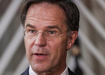 Hollanda Başbakanı, olaylı Covid-19 protestoları için 'salakların şiddetini kabul etmeyeceğiz' dedi