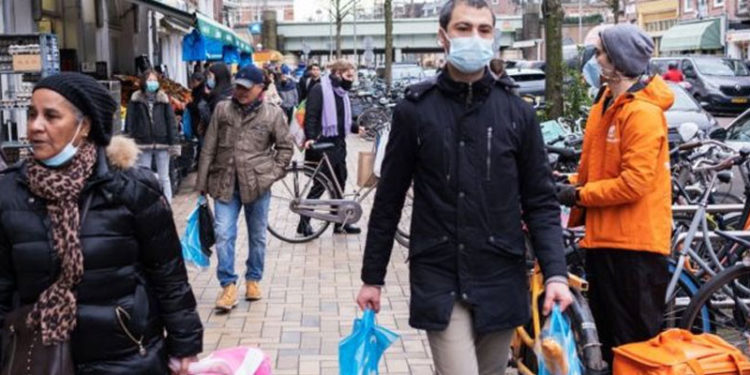 Hollanda'ya iltica başvurusunda bulunan Türkiye vatandaşlarının sayısında rekor artış