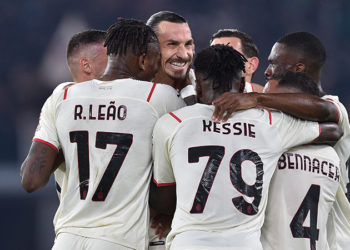 Ibrahimovic frikikten attı, Milan Roma'dan 3 puanla çıktı