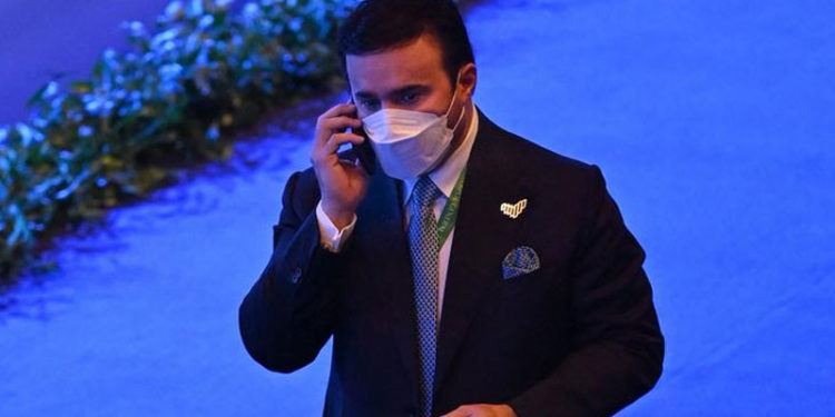 Interpol'e şaibeli başkan adayı