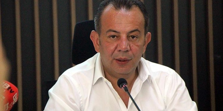 'Irkçı' Belediye Başkanı Özcan: Muhalefet samimiyse, genel başkanlar aday olmamalı