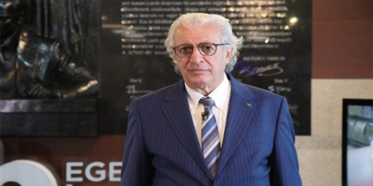 Jak Eskinazi'den döviz yorumu: Ateşi söndürmek politikacıların elinde