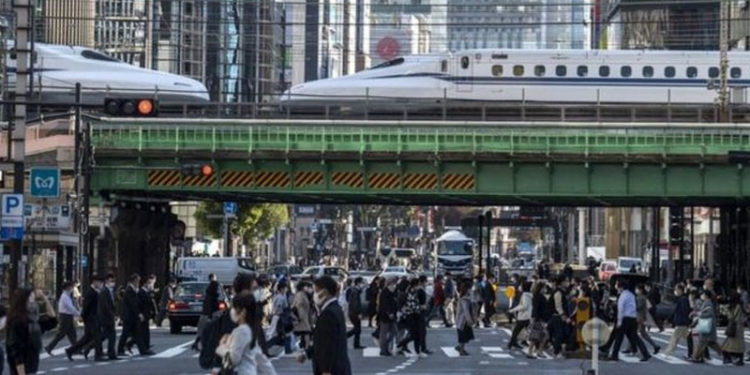 Japon hükümetinden ekonomiye Türkiye'nin GSYH'dan büyük rekor teşvik