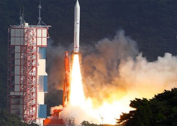 Japonya 9 uydu taşıyan 'Epsilon-5' roketini fırlattı