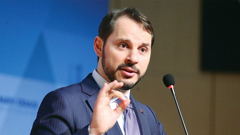 Kütahyalı: Berat Albayrak rejimin paratoneriydi; şimdi Tayyip Erdoğan tek paratoner