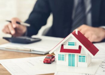 Kamu bankaları yine müteahhidin imdadına yetişti