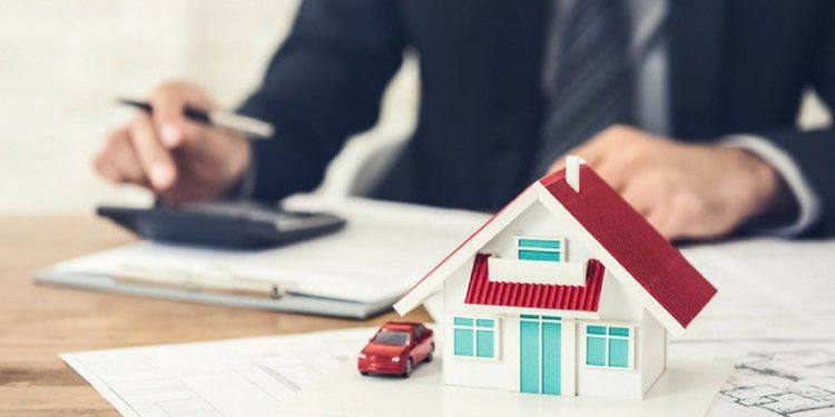 Kamu bankaları yine müteahhidin imdadına yetişti