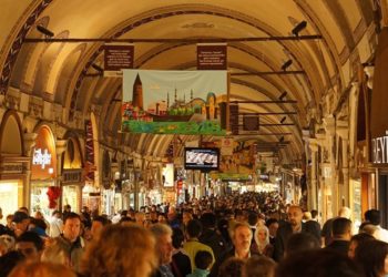 Kapalıçarşı esnafı: Dolarda artık 10 TL'nin altı çok zor