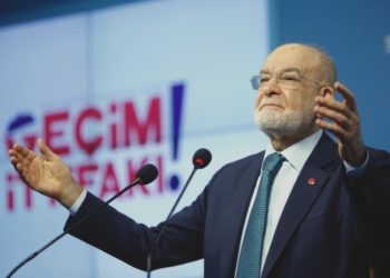 Karamollaoğlu, görüşmeyi anlattı: Erdoğan her şeyin dört dörtlük olduğu kanaatinde, hiç problem görmüyor