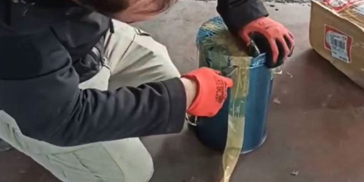 Kargodan 500 bin liralık uyuşturucu çıktı