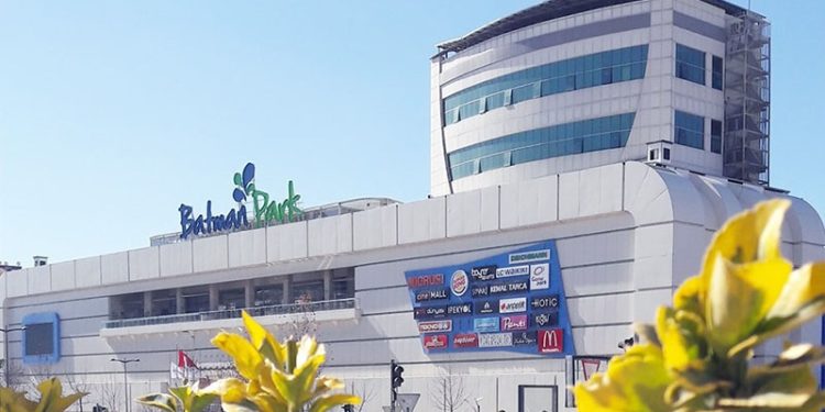 Kayyım AVM'yi satışa çıkardı