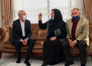 Kemal Kılıçdaroğlu’ndan, kılıçla katledilen Başak Cengiz’in ailesine taziye ziyareti