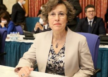 Kerestecioğlu, Soylu’ya kadın cinayetleri üzerinden yüklendi