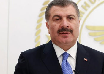 Koca: Covid-19 ilacı üretmek için lisans başvurusu yaptık