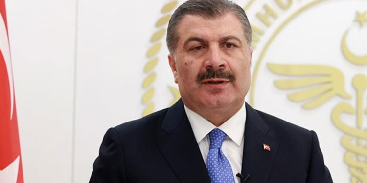 Koca: Covid-19 ilacı üretmek için lisans başvurusu yaptık