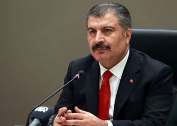 Koca’dan  uyarı: Asistan hekimleri nöbet ertesi çalıştırmayın