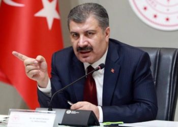Koronavirüs nedeniyle 228 kişi daha yaşamını yitirdi