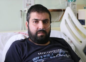 Koronavirüs tedavisi gören aşı karşıtı Dönmez: Benim burada yaşadıklarımı insanlar bir dakika görse koşa koşa gidip aşı olur