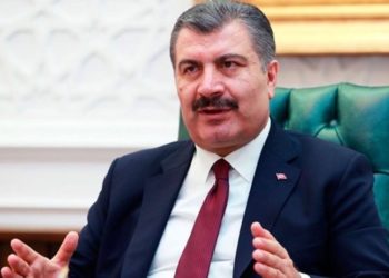 Koronavirüste bugün: 215 kişi daha hayatını kaybetti