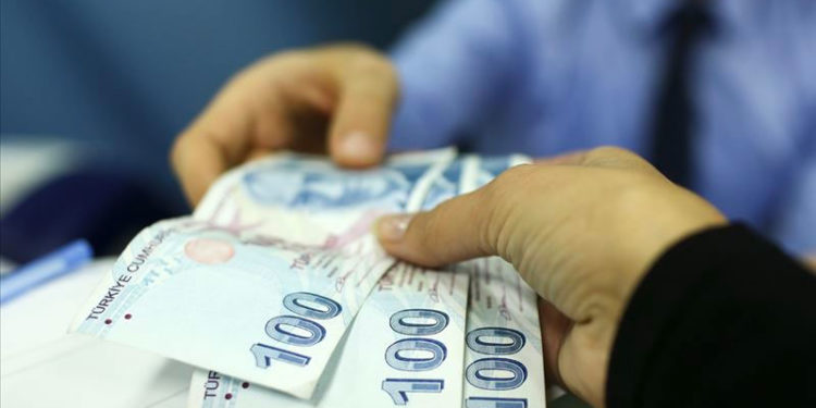 Kurdaki yükselişe dikkat çektiler; memur konfederasyonları toplu sözleşmenin yenilenmesini istedi