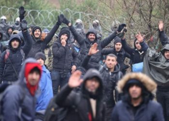 Kürdistan Ulusal Kongresi Polonya-Belarus sınırına heyet gönderdi