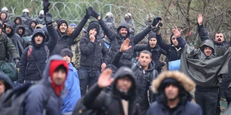 Kürdistan Ulusal Kongresi Polonya-Belarus sınırına heyet gönderdi