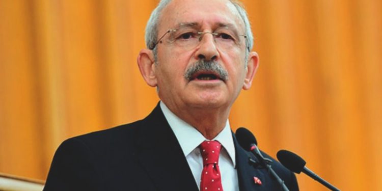 Kılıçdaroğlu'ndan İmamoğlu ve Yavaş açıklaması: Önce bir bulundukları kentin güvenini kazansınlar