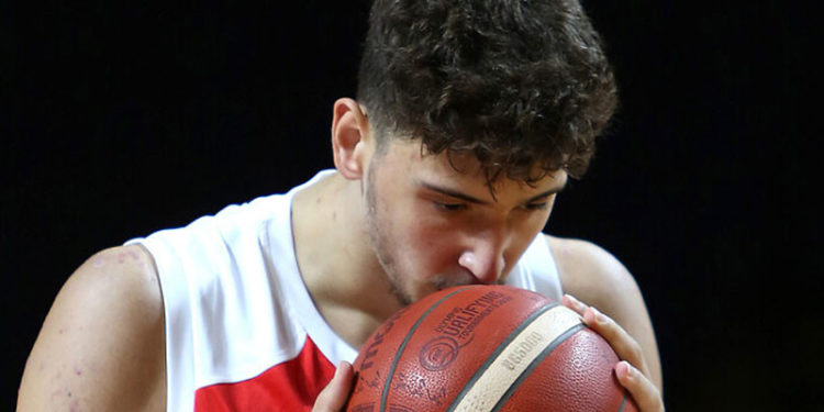 Lakers, Alperen Şengün’ün forma giydiği Houston Rockets’i devirdi