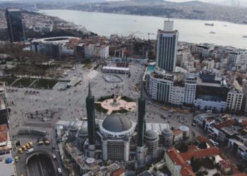 Le Monde: Türkiye nereye gidiyor?