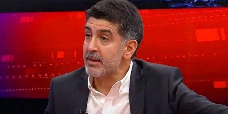 Levent Gültekin: Başörtülülerin de bu ülkeden özür dilemesi gerekiyor
