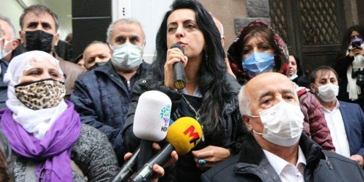 Leyla Güven’e verilen ceza protesto edildi