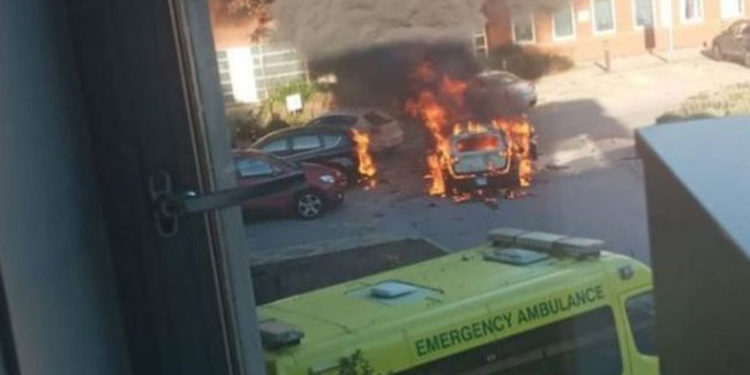 Liverpool'da hastane önündeki patlama sonrası 3 kişi 'terör eylemi' şüphesiyle gözaltında