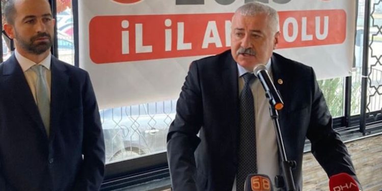 MHP'li vekil, Demirtaş'ı hedef gösterdi: Cezaevinden ölüsü çıkmalıdır