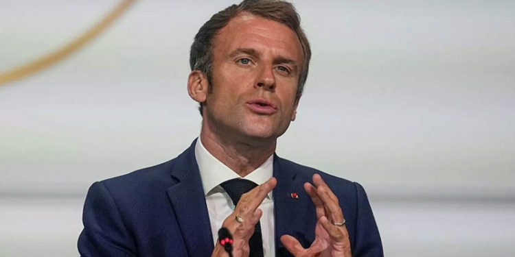 Macron: Denizaltı sözleşmesi konusunda Avustralya'nın yalan söylediğinden kesinlikle eminim