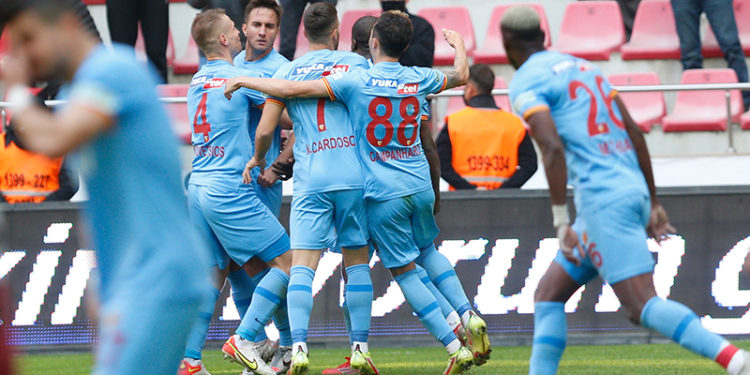 Mame Thiam uzatmalarda sahneye çıktı; Kayserispor 4 maç sonra kazandı!