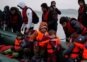 Manş Denizi'nde göçmen teknesi battı, en az 27 ölü